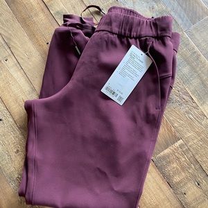 On the Fly Joggers - New With Tags!